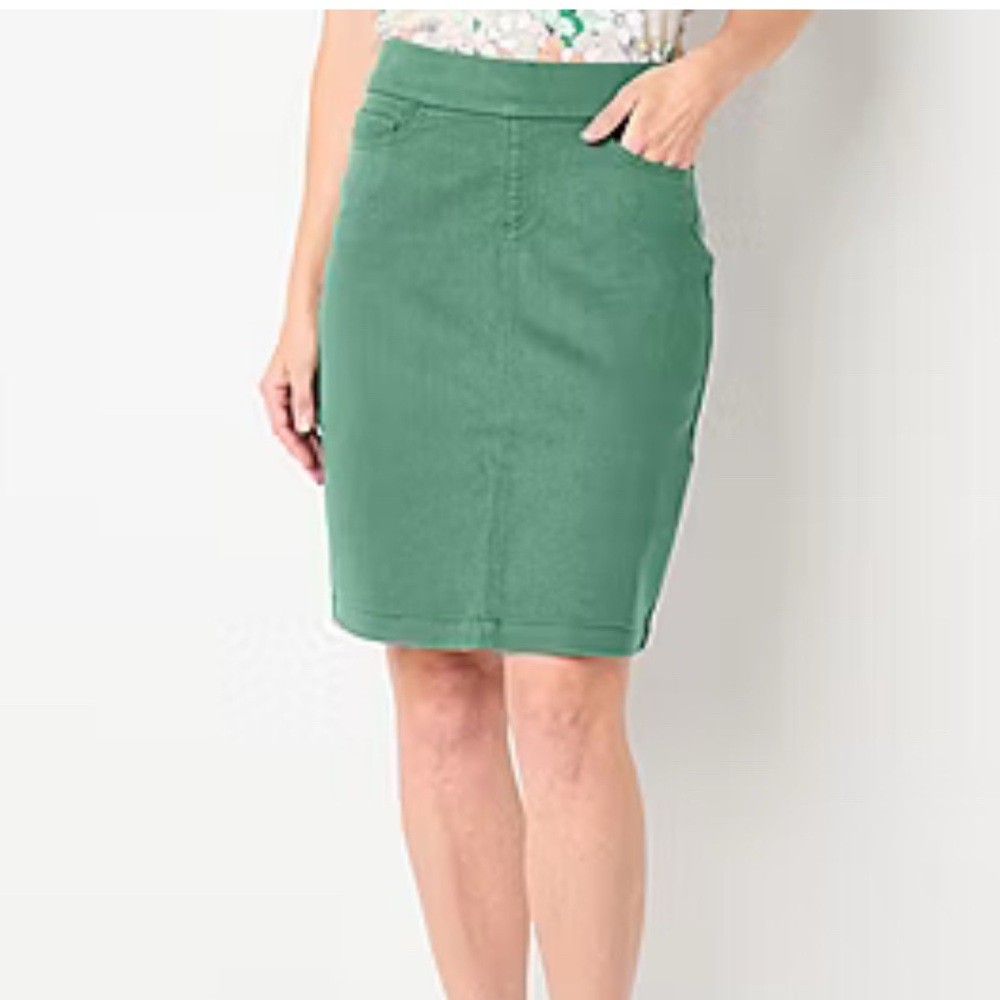 Elegant Green Pencil Skirt
